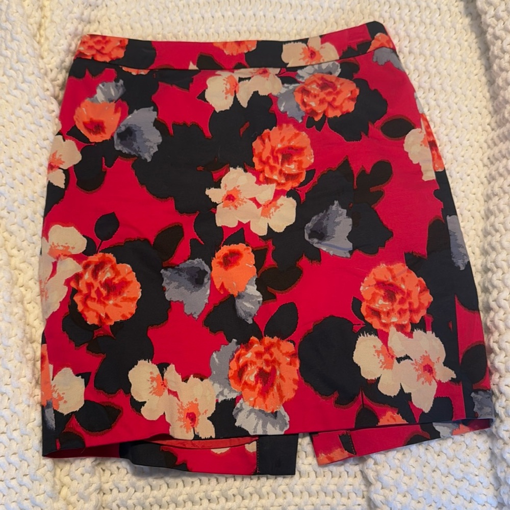 Floral pencil skirt